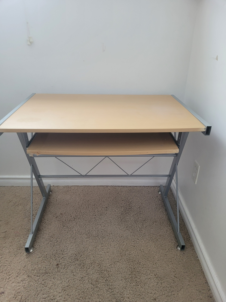 Small Computer Desk with Keyboard Tray