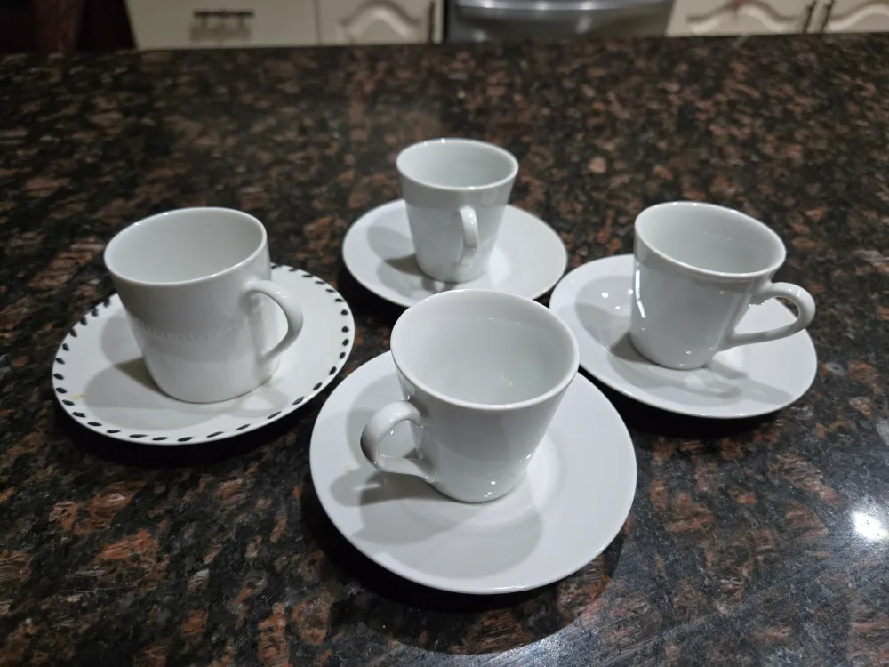 mug set. made in England + 4 espresso cup set image indicator(3)