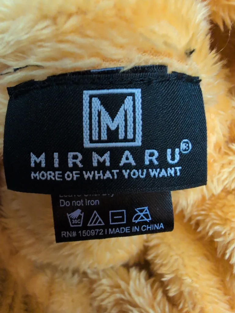 Knit Beanie with Pom Pom image indicator(5)