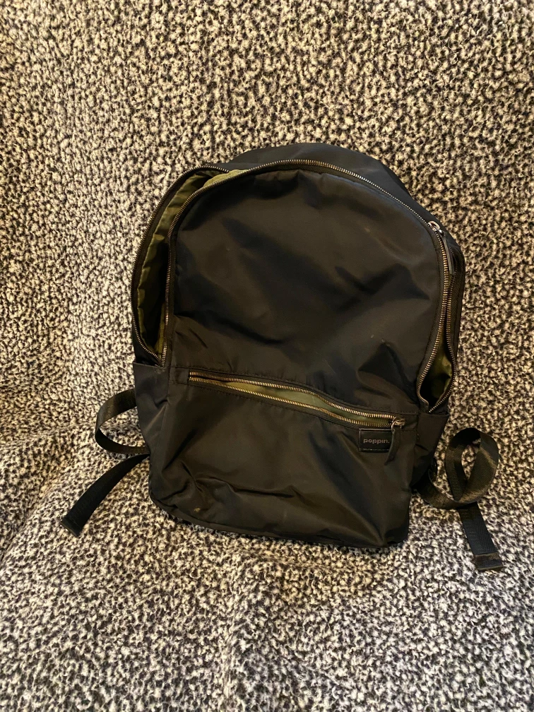 Poppin Backpack (read description)