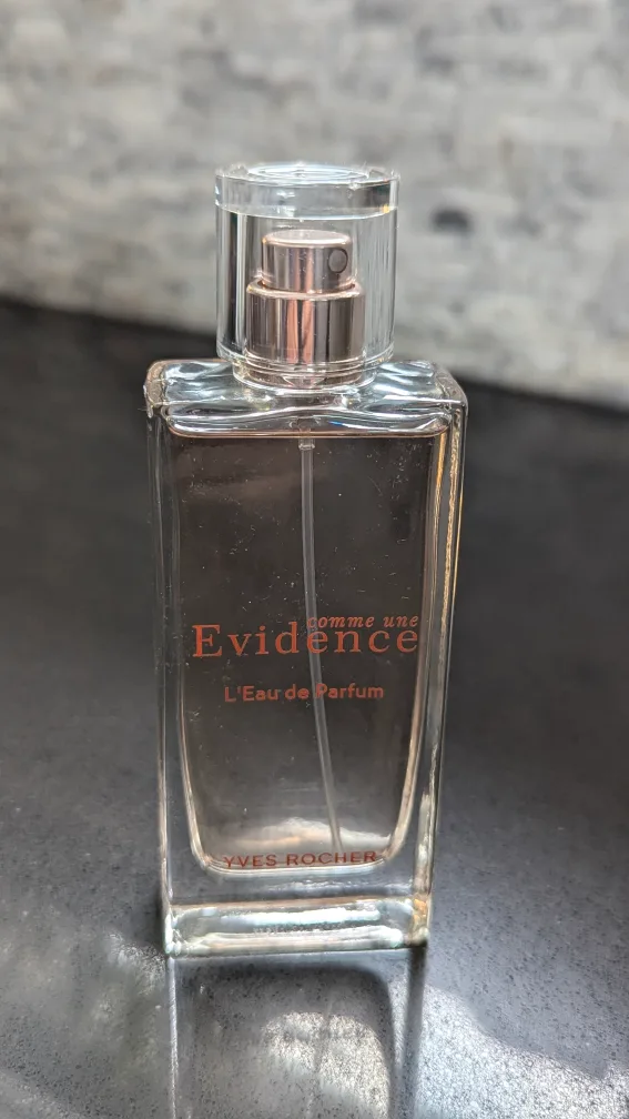 Yves Rocher Comme une Evidence L'Eau de Parfum thumbnail