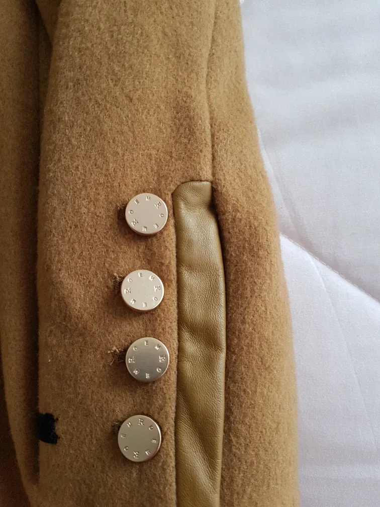 Romantic Purple Room Camel Wool Coat image indicator(5)