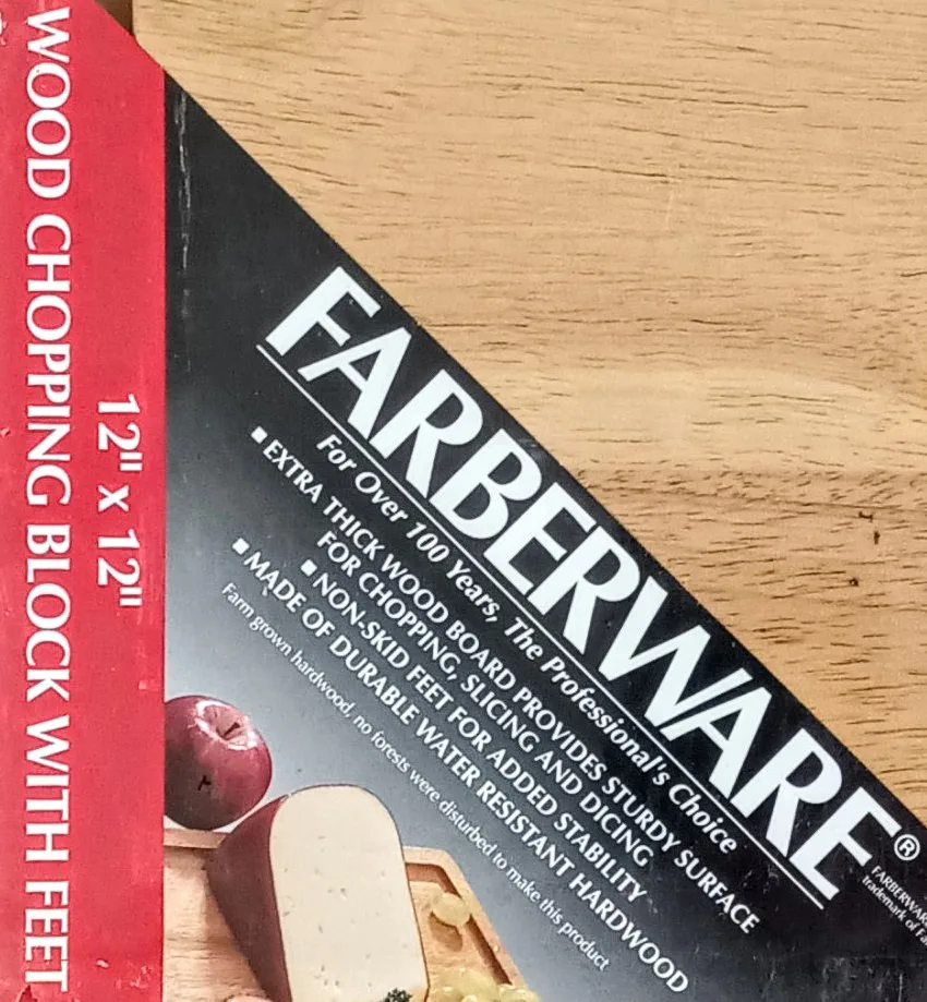 Farberware Hardwood Cutting Board With Feet (Brand New) image indicator(3)