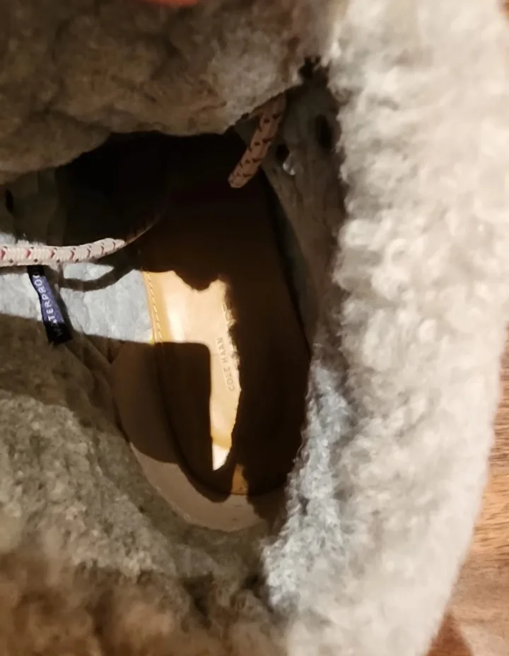 Cole Haan waterproof boots image indicator(3)