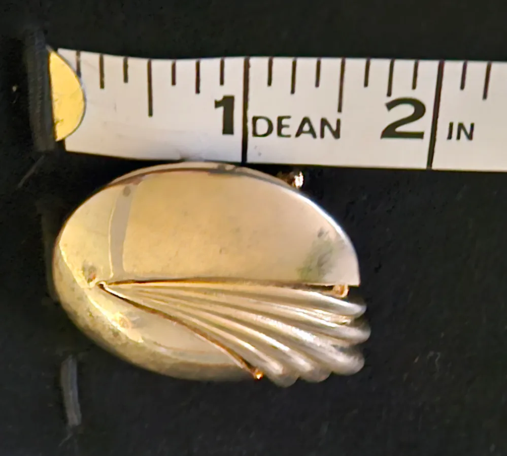 Vintage Brooches image indicator(6)