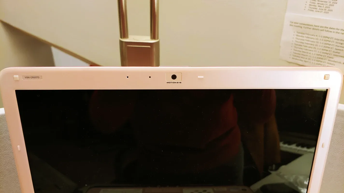 MUST GO BY 1/13! Sony Vaio Pink Laptop 14.1" PCG-5L3L image indicator(4)