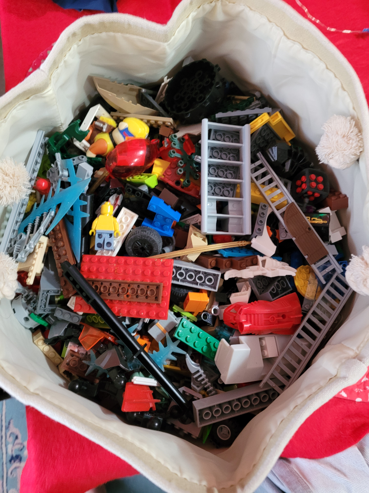 Large LEGO Lot - Bulk Bricks, Minifigures, and Pieces