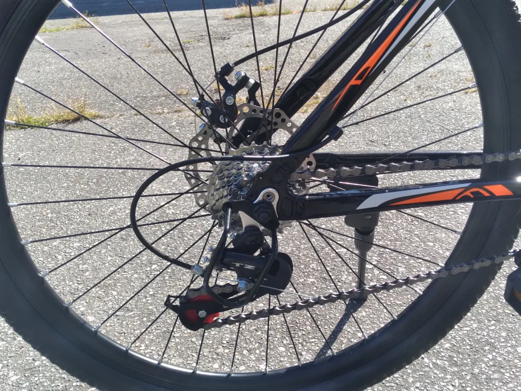 Fastrack 26" Mountain Bike image indicator(3)