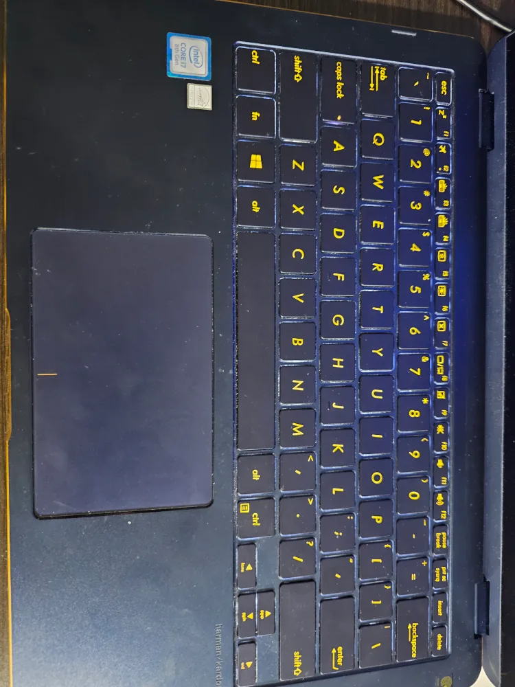 ASUS Zenbook Laptop - Excellent Condition image indicator(2)