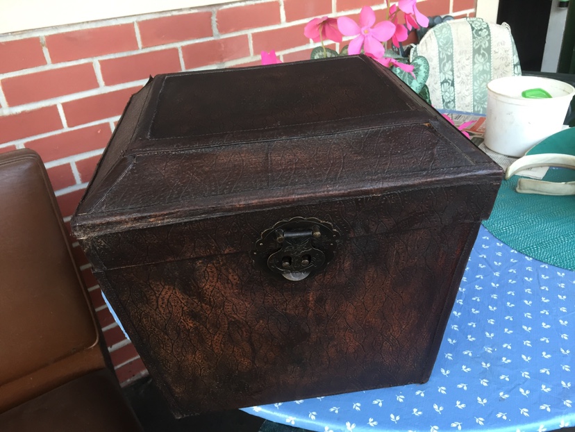 Beautiful Wood Vintage Cutlery Box
