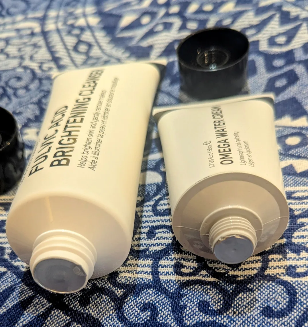 The INKEY List - Brightening Cleanser & Omega Water Cream image indicator(2)