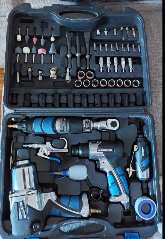 Mastercraft Tool Kit - photo 2