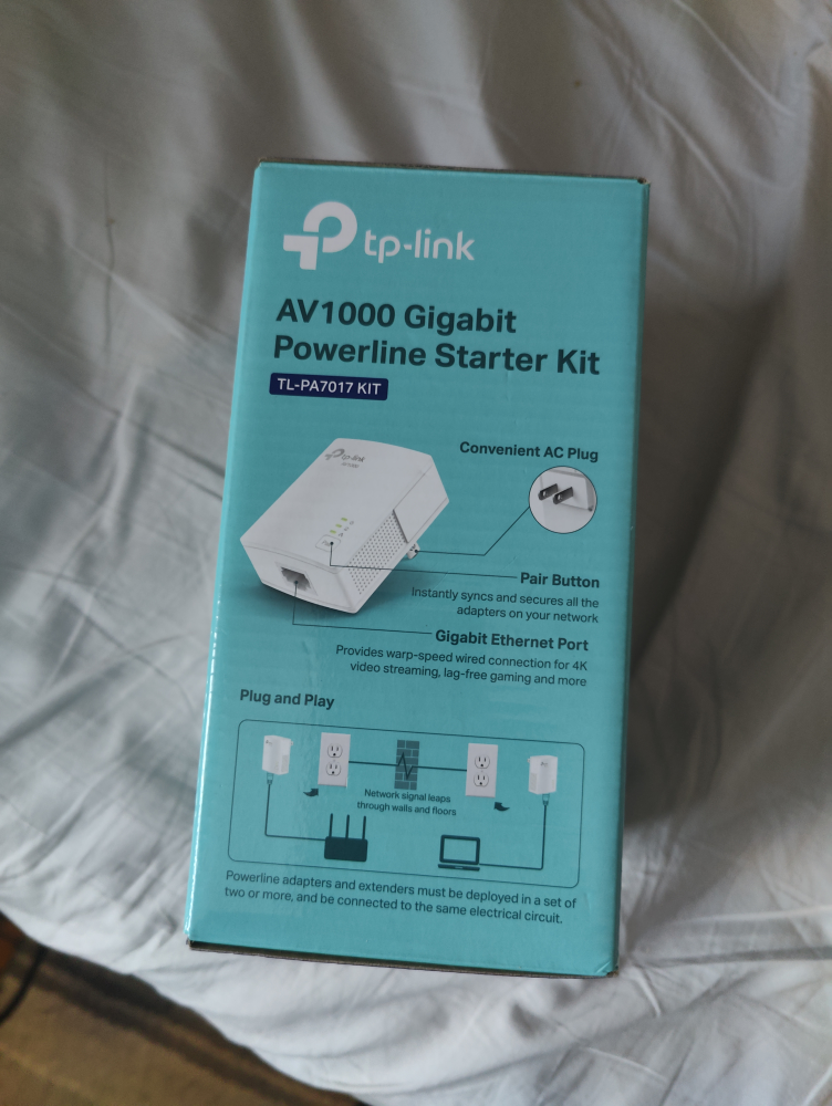 TP-Link AV1000 Gigabit Powerline Starter Kit TL-PA7017 - photo 2