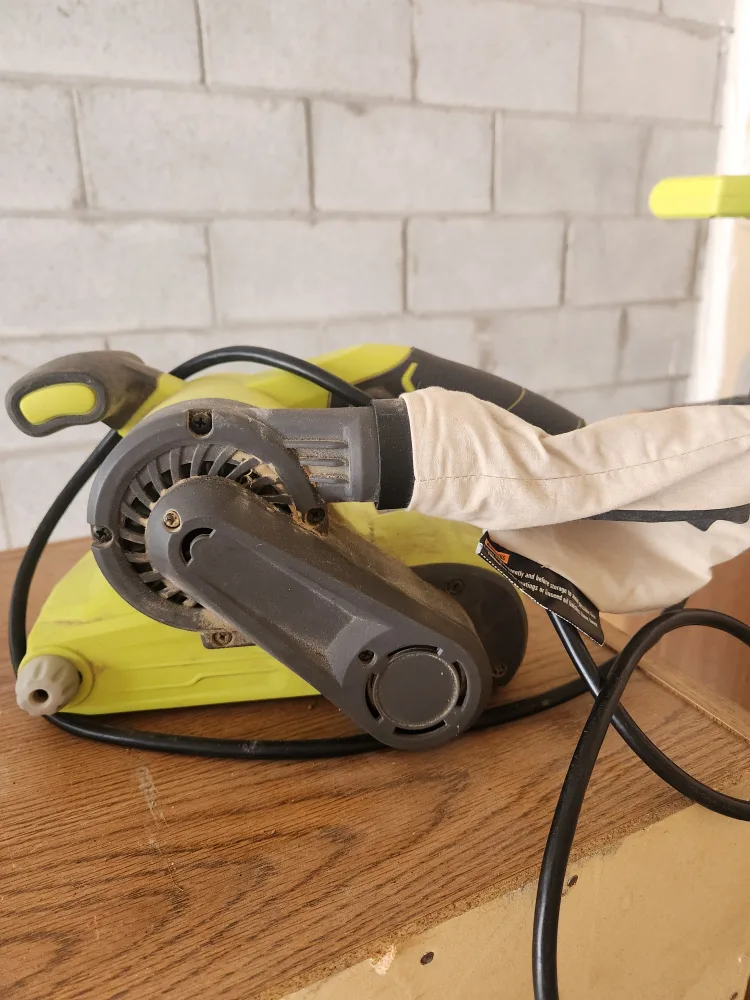 Ryobi portable belt sander image indicator(2)