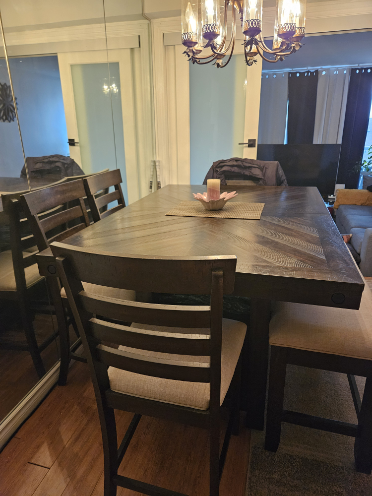 Moving sale Modern Dining Set with Bench - photo 2
