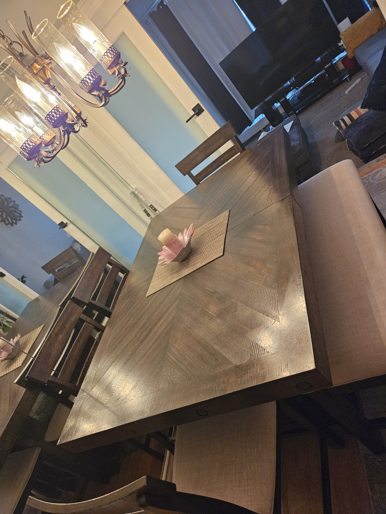 Moving sale Modern Dining Set with Bench - photo 4
