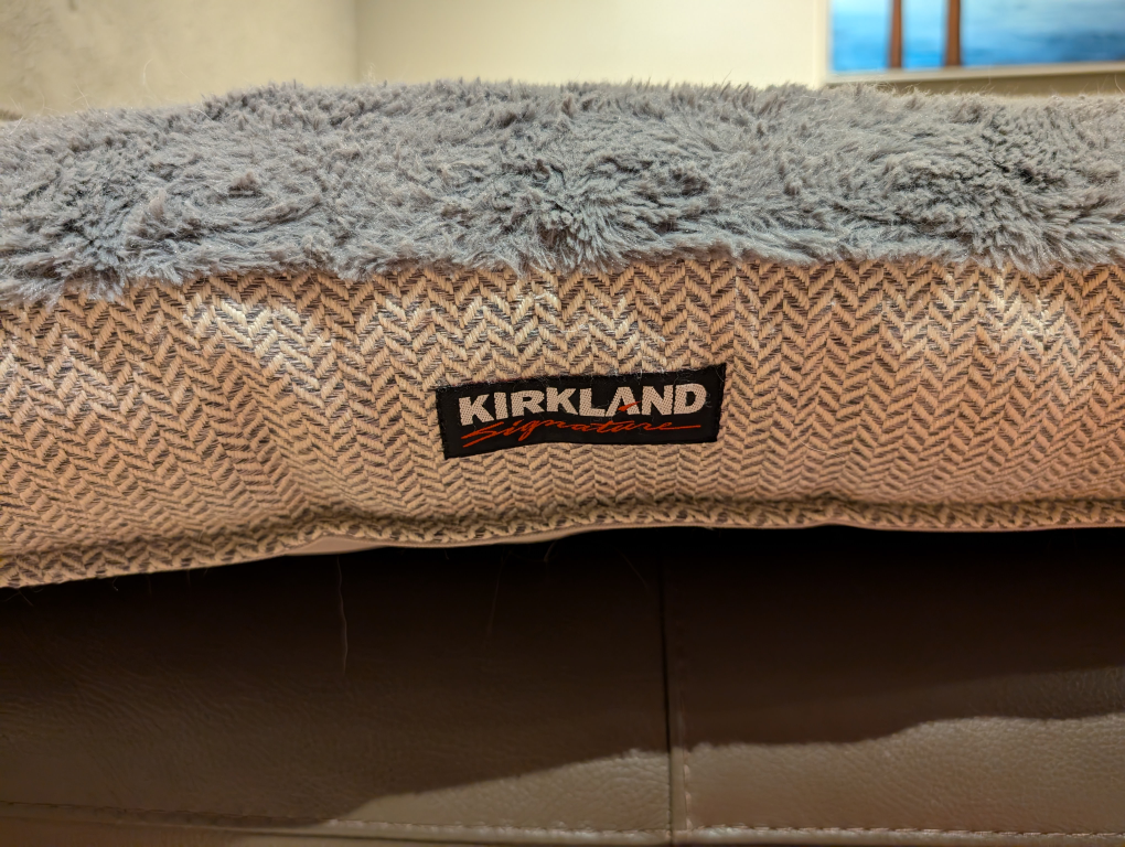 XL Kirkland dog bed (Memory foam) - photo 2