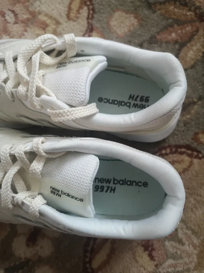New Balance 997H Sneakers Size 7 image indicator(3)