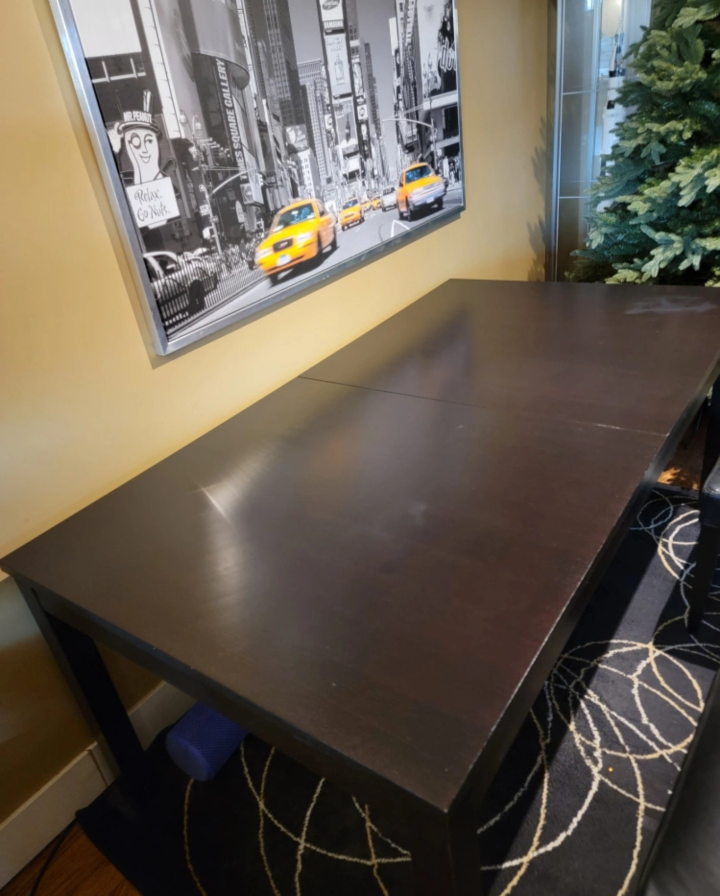 Extendable Dining Table - photo 3