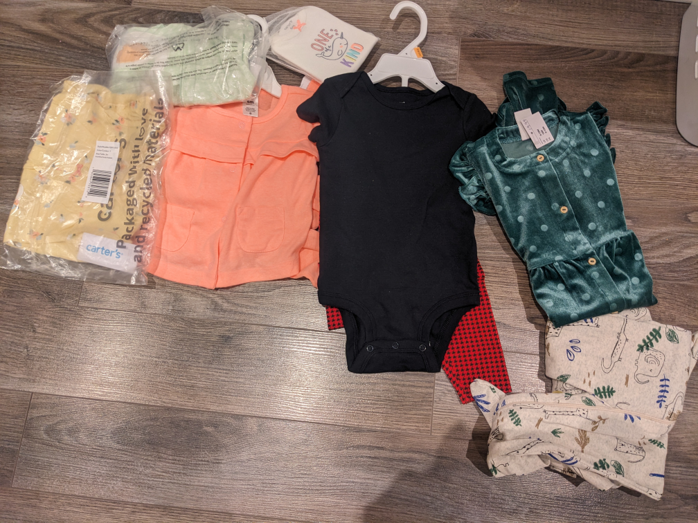 Baby clothes and shoes - photo 2