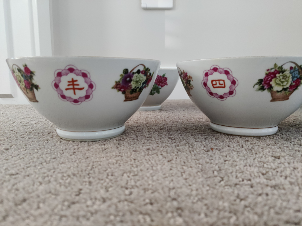 Porcelain Glass Bowls with Flower Motif (Set of 7) - photo 3