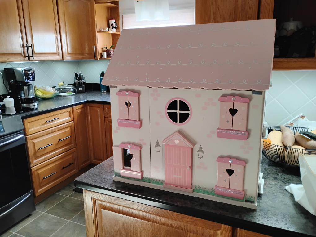 Adorable Pink Wooden Dollhouse with Furniture and Figures - photo 3