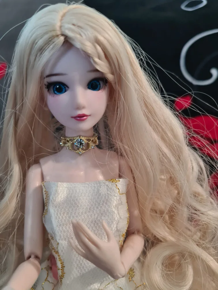 LUXURY DOLL SET: 2 BJDS, 3 ANIME DOLLS, (Chinese Doll - sold) image indicator(4)