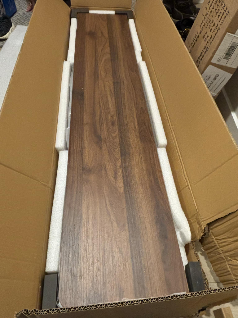 60"x24" Electric Standing Desk - NEW in Box - photo 2