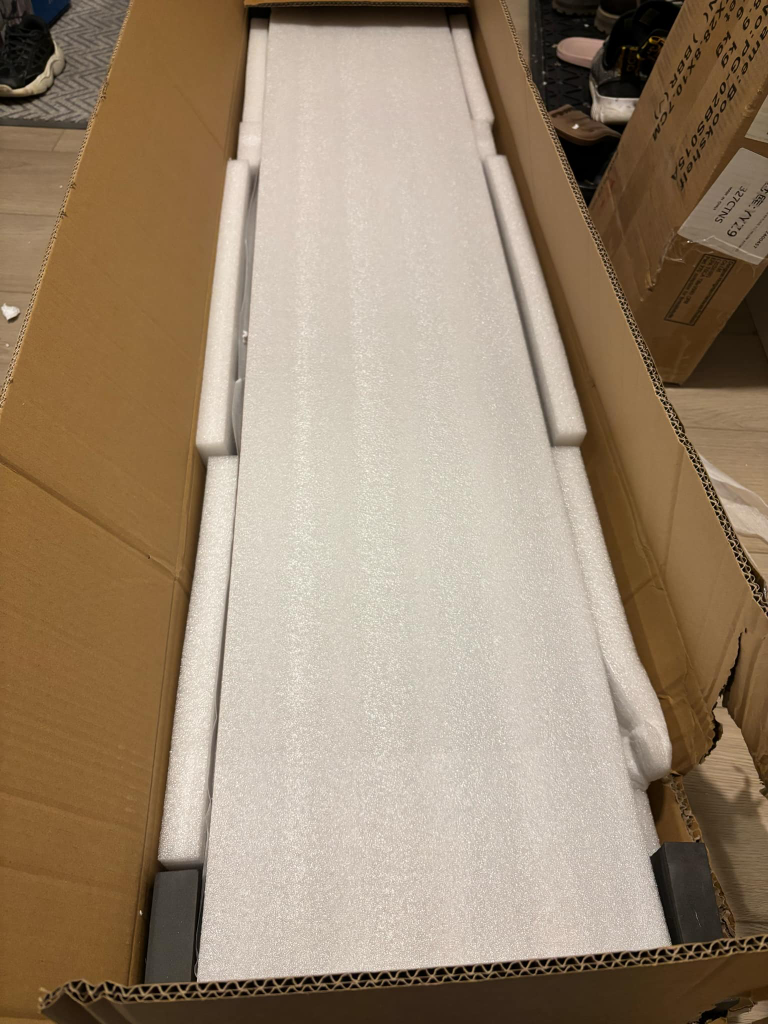 60"x24" Electric Standing Desk - NEW in Box - photo 3