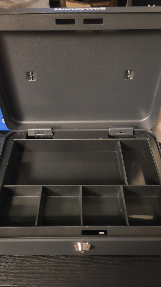 Honeywell Secure Cash Box - photo 5