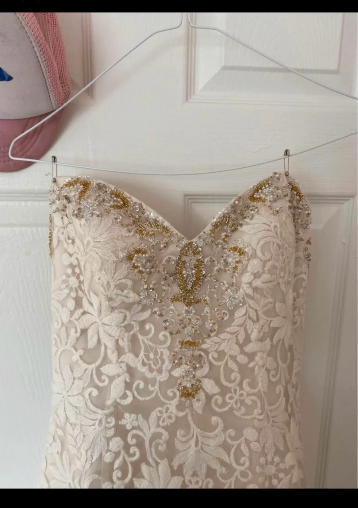 Beautiful Ivory Beaded Wedding Dress image indicator(3)