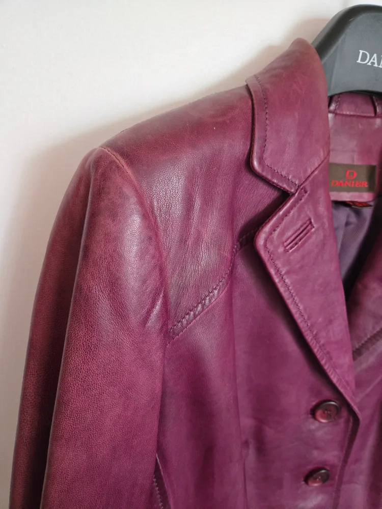 Danier Burgundy Leather Jacket - XS image indicator(4)
