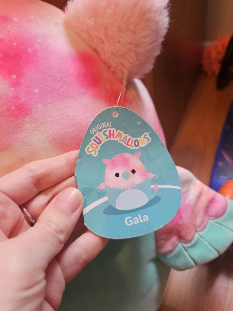 Squishmallow Gala 8" image indicator(2)