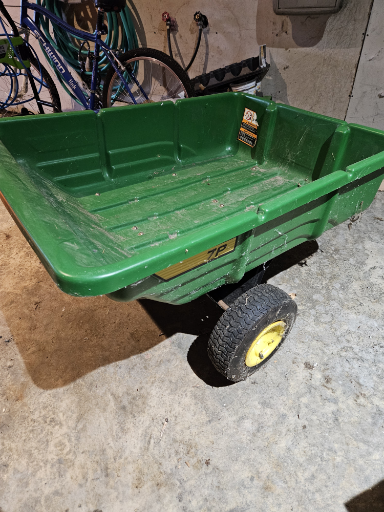 John Deere Garden Cart