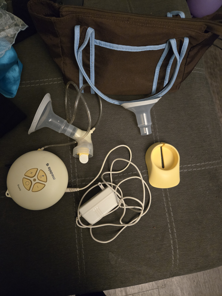 multiple baby items (see pics & description) - photo 3