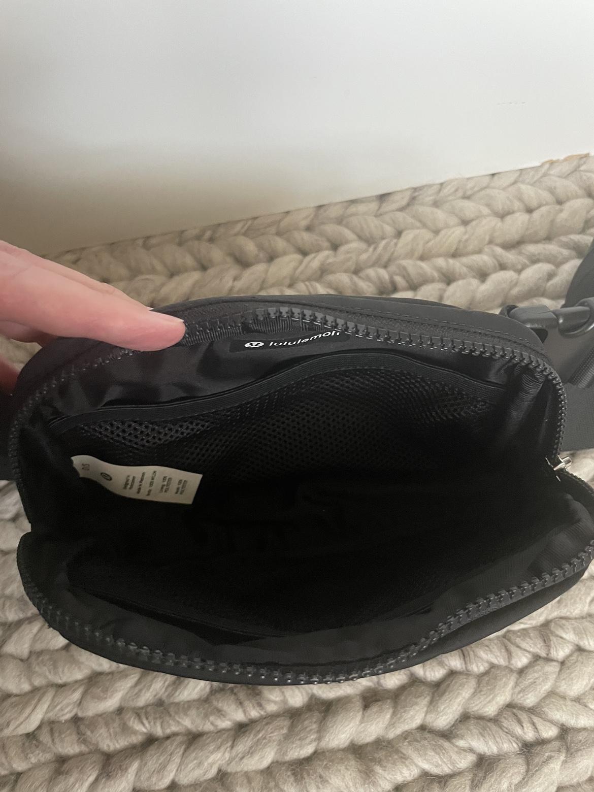 Lululemon Belt bag in BNC - photo 2