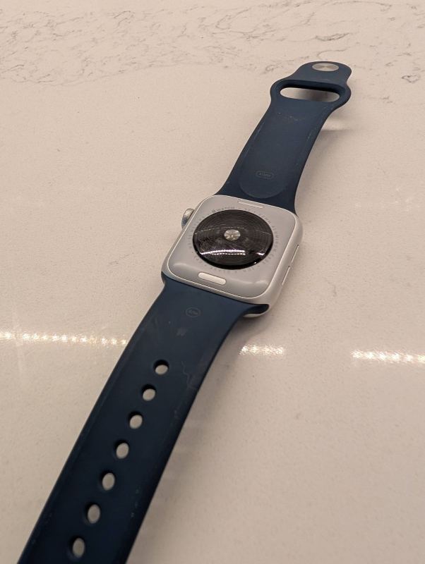 Apple Watch SE - 40mm, silver case - photo 2