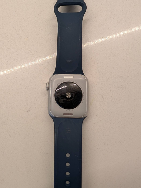 Apple Watch SE - 40mm, silver case - photo 3