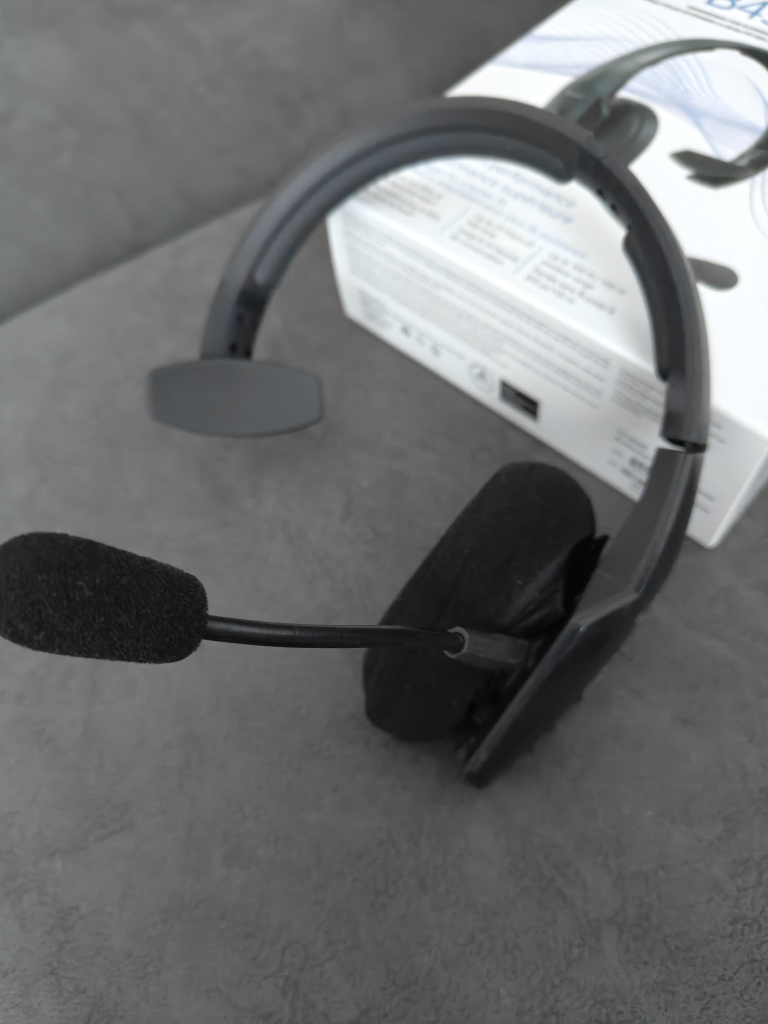 BlueParrott B450-XT Bluetooth Headset