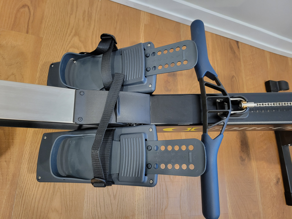Concept 2 RowErg Rower - PM5  Excellent condition - photo 3
