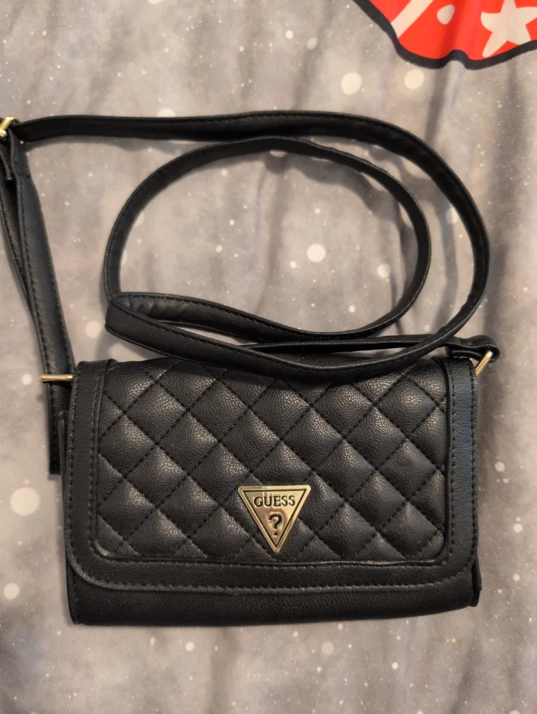 Black Guess Quilted Crossbody Bag thumbnail