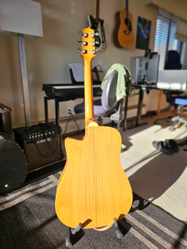 Takamine EG330SC Acoustic-Electric Guitar image indicator(3)