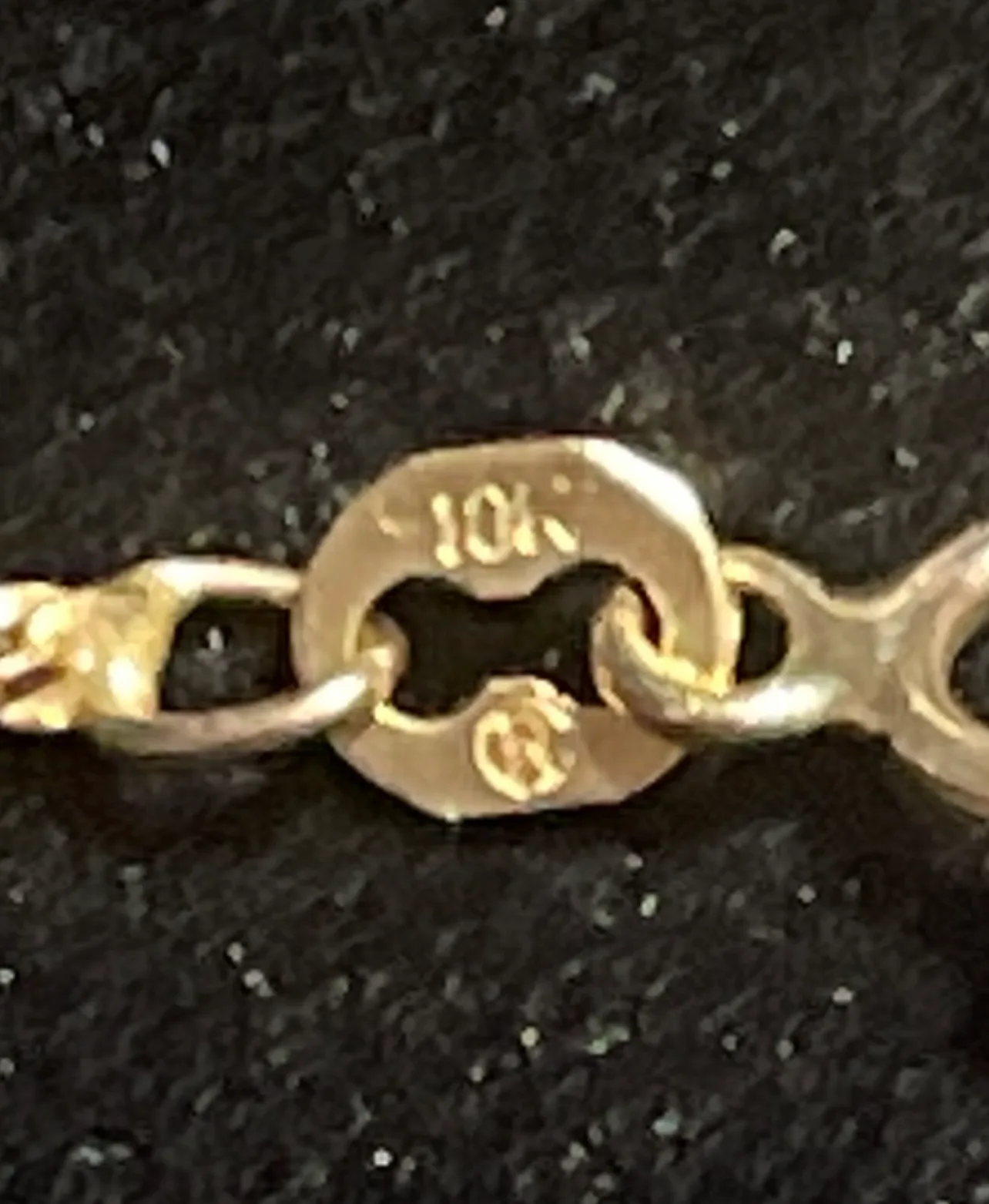 10K Gold Necklace w/ Cultured Pearl pendant with Diamond Accent image indicator(4)