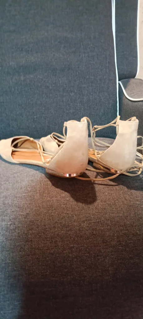 Steve Madden Tan Suede Lace Up Flats image indicator(4)