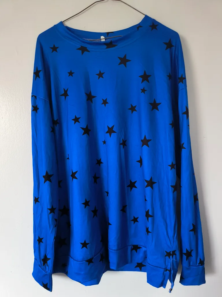 Women's Blue Star Print Long Sleeve Top thumbnail