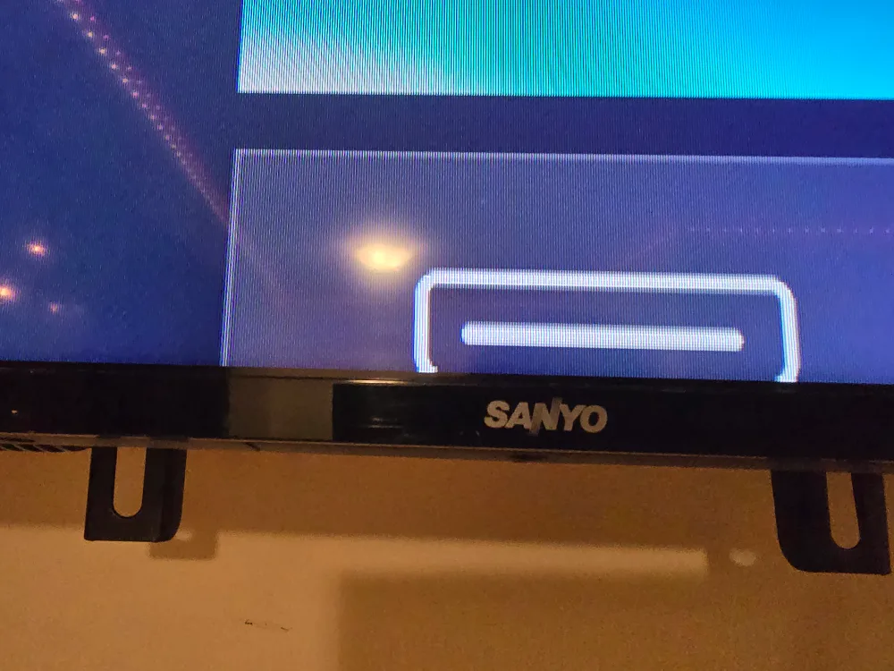 Sanyo Roku TV image indicator(2)