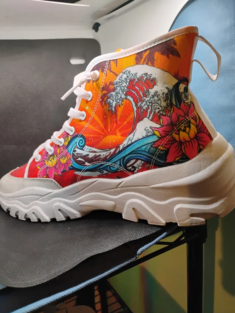 Custom Painted High Top Sneakers image indicator(2)