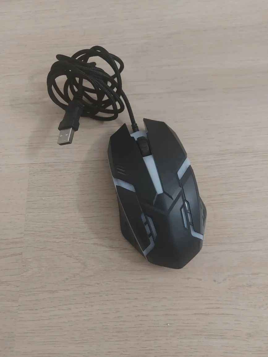 Wired Gaming Mouse thumbnail