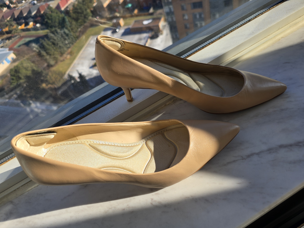 Lightly Used Nude-Colored Women's Heels - photo 5