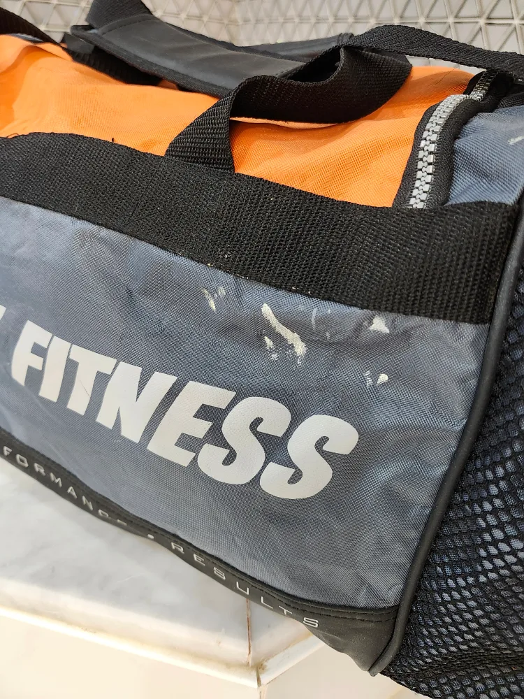 Extreme Fitness Duffle Bag image indicator(3)